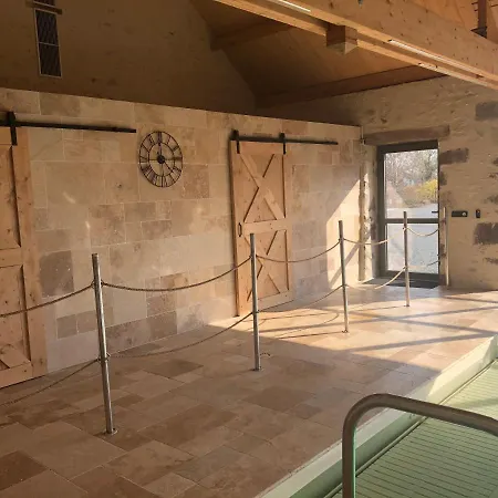 Maison De Avec Piscine Interieure - Le Grand Champagne Hébergement de vacances *