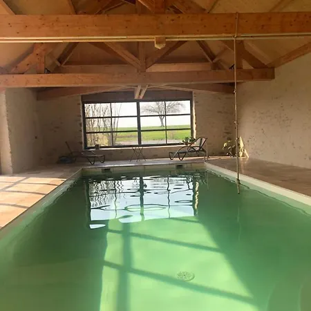 Maison De Avec Piscine Interieure - Le Grand Champagne *