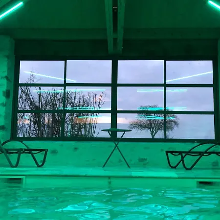 Maison De Vacances Avec Piscine Interieure - Le Grand Champagne Holiday home Saint-Victeur