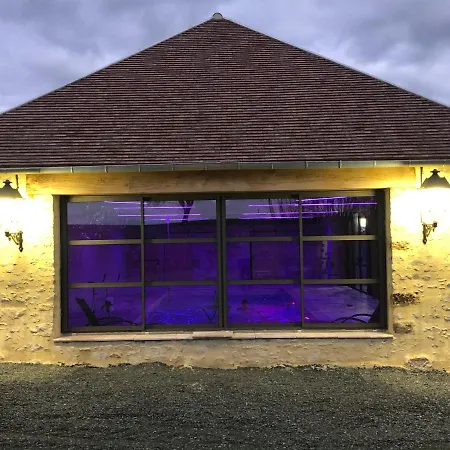 Nyaraló Maison De Avec Piscine Interieure - Le Grand Champagne