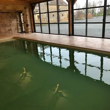 Maison De Vacances Avec Piscine Interieure - Le Grand Champagne Holiday home Saint-Victeur