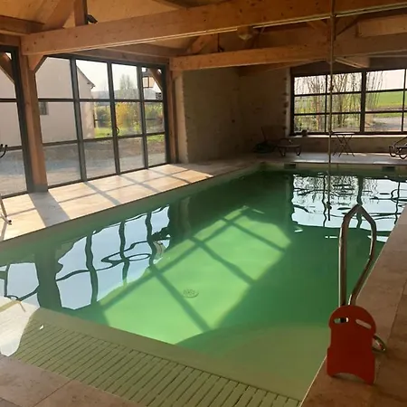 Maison De Vacances Avec Piscine Interieure - Le Grand Champagne Holiday home Saint-Victeur