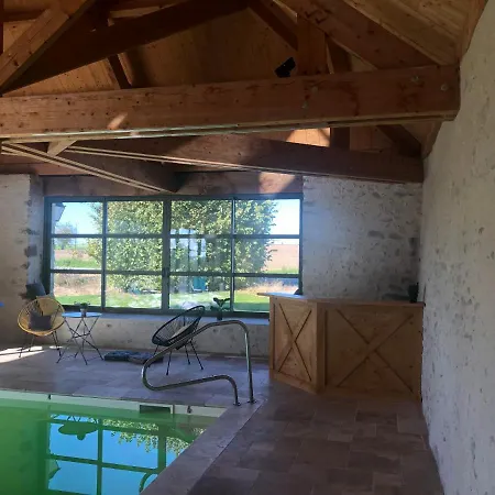 Maison De Avec Piscine Interieure - Le Grand Champagne Hébergement de vacances *
