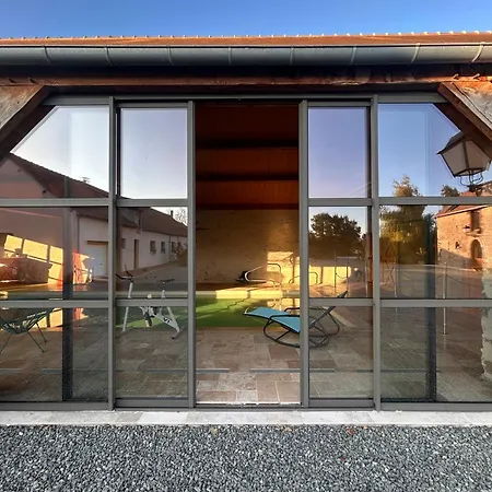 Hébergement de vacances Maison De Avec Piscine Interieure - Le Grand Champagne *