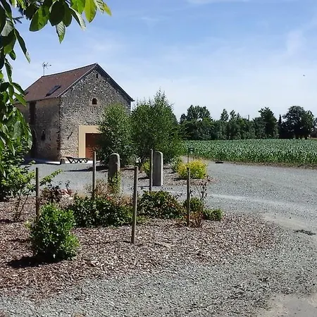 Maison De Vacances Avec Piscine Interieure - Le Grand Champagne Holiday home Saint-Victeur