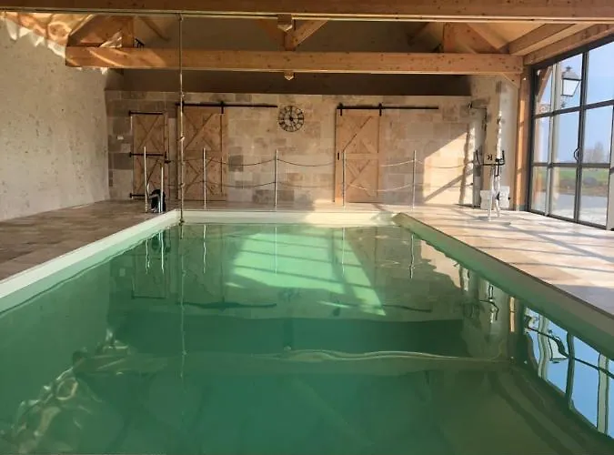Maison De Avec Piscine Interieure - Le Grand Champagne Ferienhaus Saint-Victeur