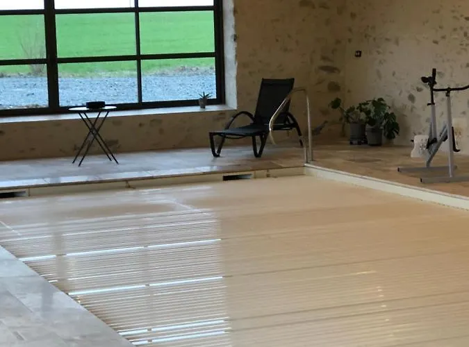 Maison De Avec Piscine Interieure - Le Grand Champagne Ferienhaus *