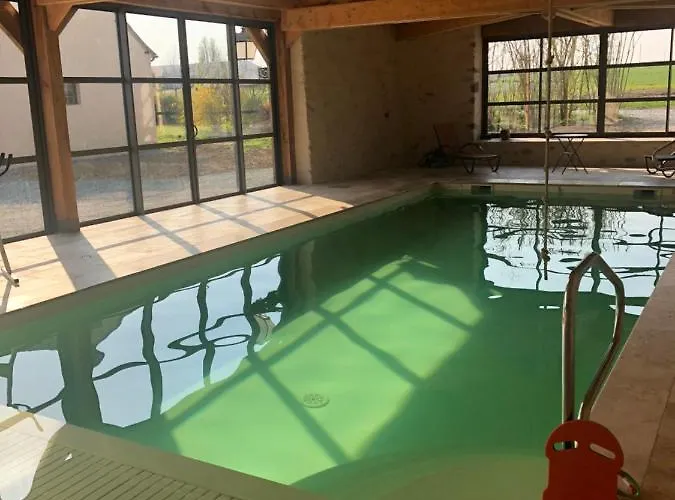 Maison De Avec Piscine Interieure - Le Grand Champagne Ferienhaus Saint-Victeur