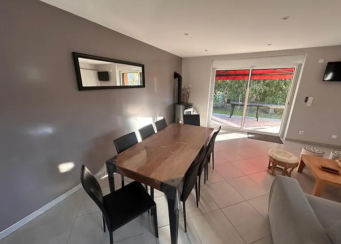 Ferienhaus Maison De Avec Piscine Interieure - Le Grand Champagne